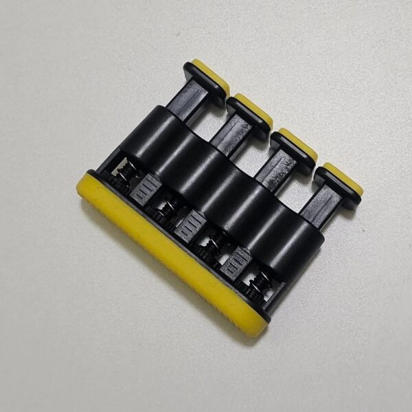 Gitarski trenazer za prste